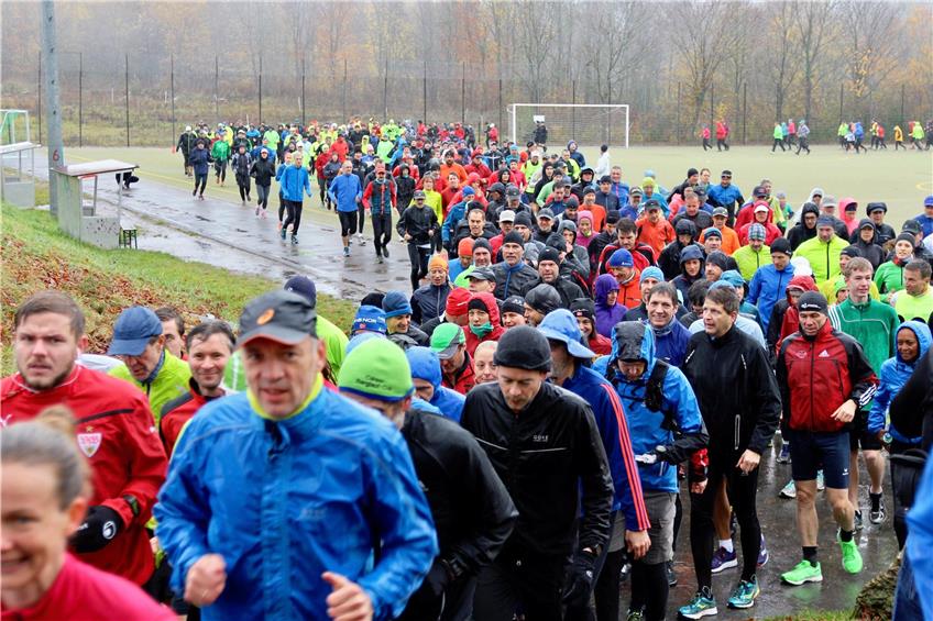 Die Läufergemeinde trotzt Regen und Wind