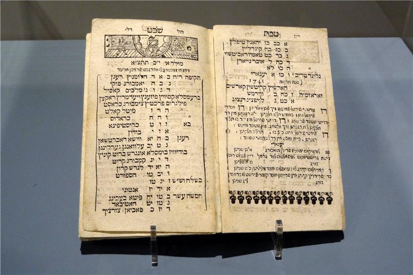 Kalender aus der Baisinger Synagoge. Bild: Elke Thran
