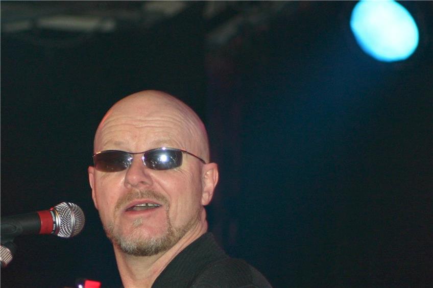 Wishbone-Ash-Sänger und Gitarrist Andy Powell gilt noch immer als einer der Top-Twenty-Gitarreros der U-Musik. Bild: Spieß