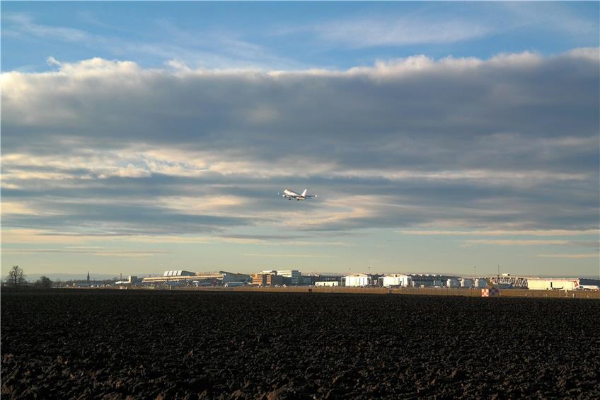 Der Flughafen von Stuttgart ist in greifbarer Nähe. Davon profitieren Veranstalter, Aussteller und Gäste. Bild: pixabay.com © Hans (CC0 Public Domain) 