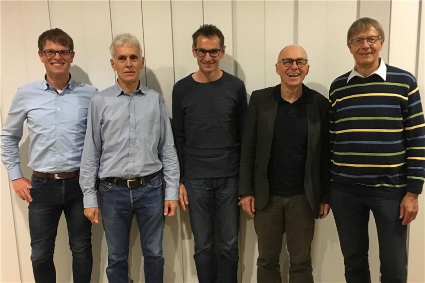 Der neue Vorstand des Post SV (von links): Frank Brunecker , Gerold Knisel, Klaus Diesch, Eberhard Estler und Bernd Glauner. Bild: Werner Bauknecht