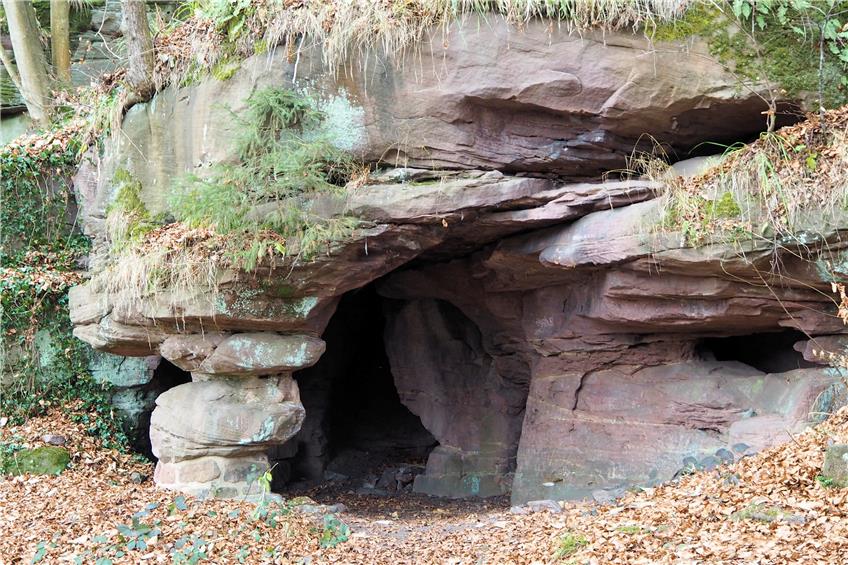 Die Bruderhöhle ist 12 Meter lang und für Besucher zugänglich.