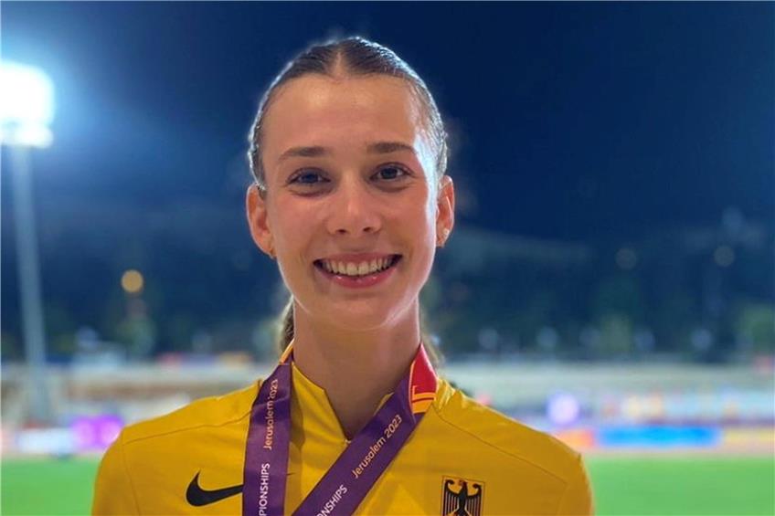Eine freudenstrahlende Europameisterin – Sandrina Sprengel holte Gold in Israel. Bild: Iris Hensel