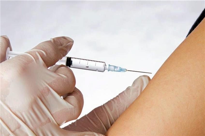 Europaweit sinkt die Bereitschaft, sich impfen zu lassen. Das EU-Parlament ist darüber sehr besorgt und versucht, das wieder zu ändern. Bild: sharryfoto / fotolia