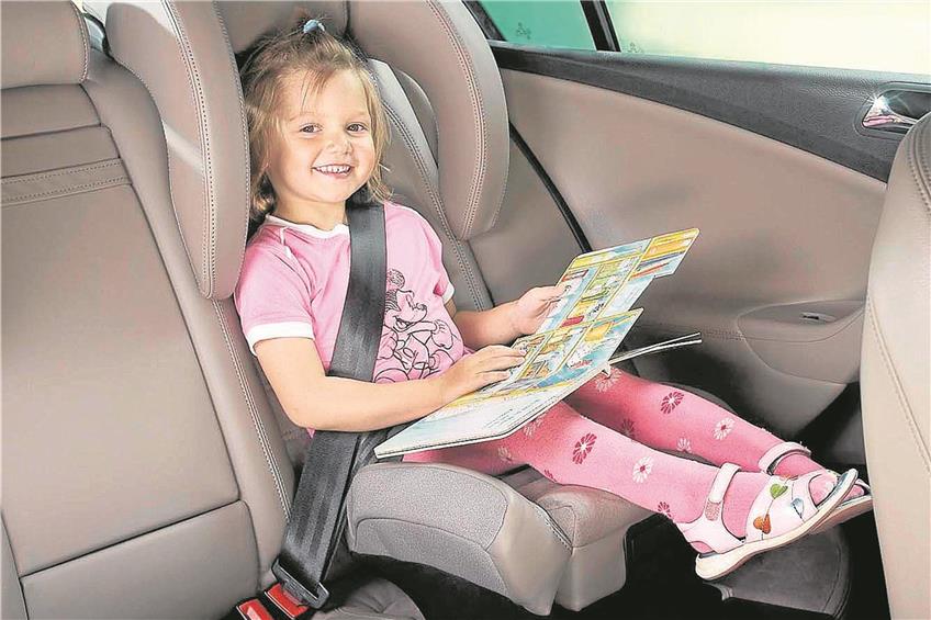 Im Falle eines Unfalls soll der Nachwuchs sicher sein: Der ADAC veröffentlicht zweimal jährlich seine Testergebnisse zu Auto-Kindersitzen. Archivbild: obs/Grammer AG