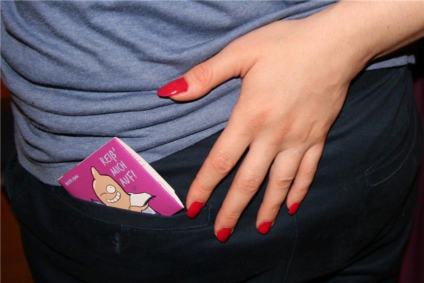 Kondome sind eine Möglichkeit, sich vor Aids und anderen sexuell übertragbaren Infektionen zu schützen. Bilder: Berliner Pressebüro