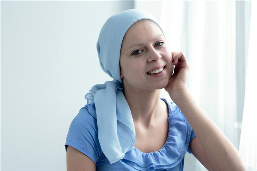 Mit einer medizinischen Therapie sowie der richtigen Ernährung und viel Bewegung an der frischen Luft können Patienten erfolgreich gegen den Krebs ankämpfen. Bild: GPRA